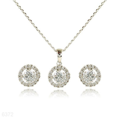 delicate solitaire pendant set
