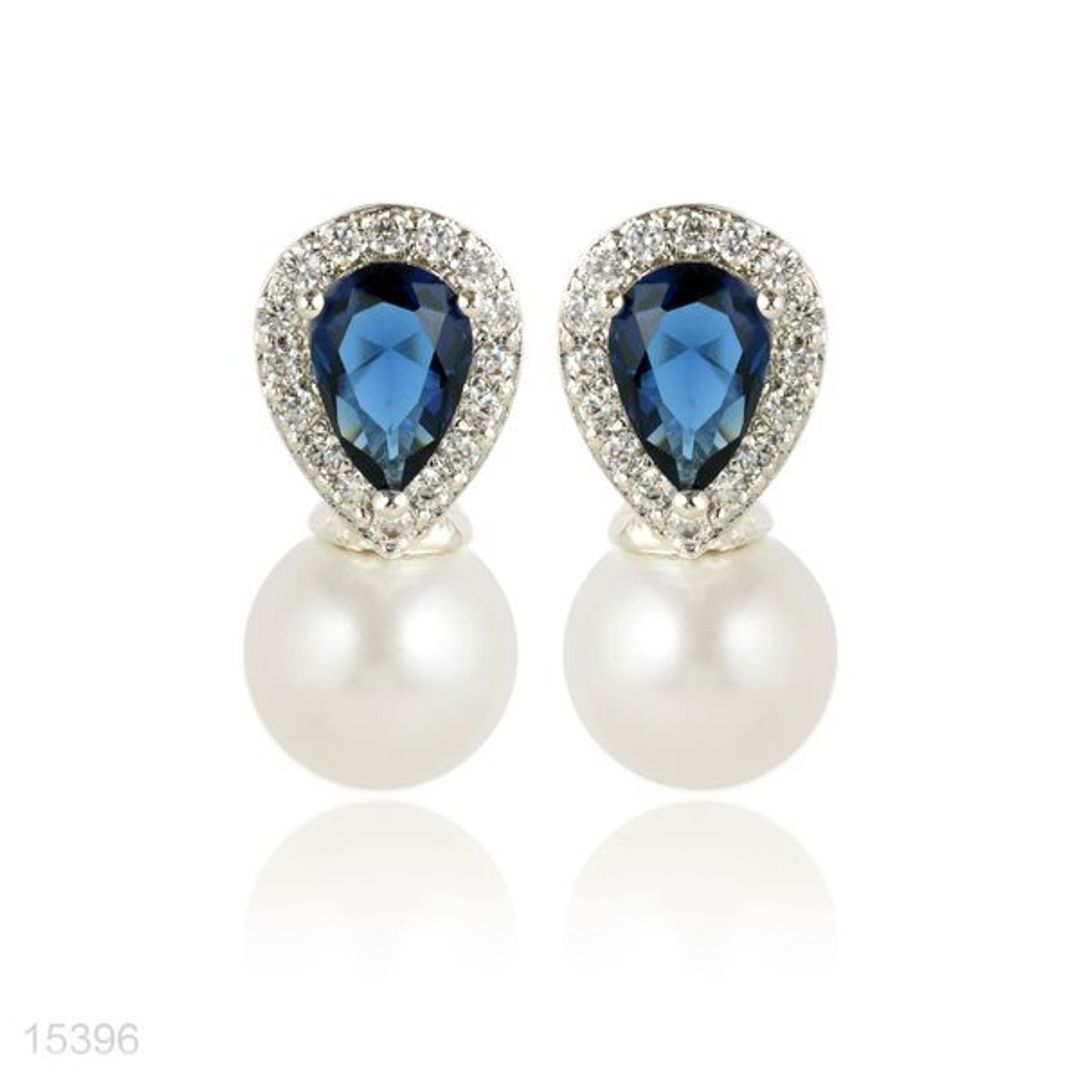 inverse drop pearl studs